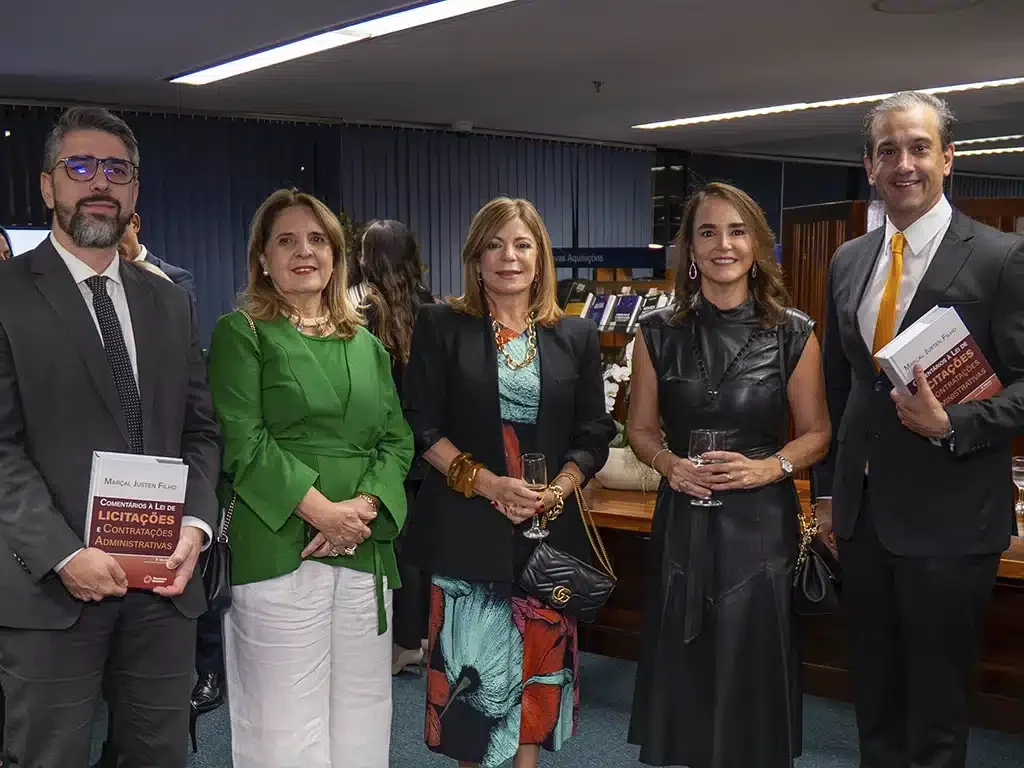 Lançamento da obra Comentários à Lei de Licitações e Contratações Administrativas - 3ª edição - no STF