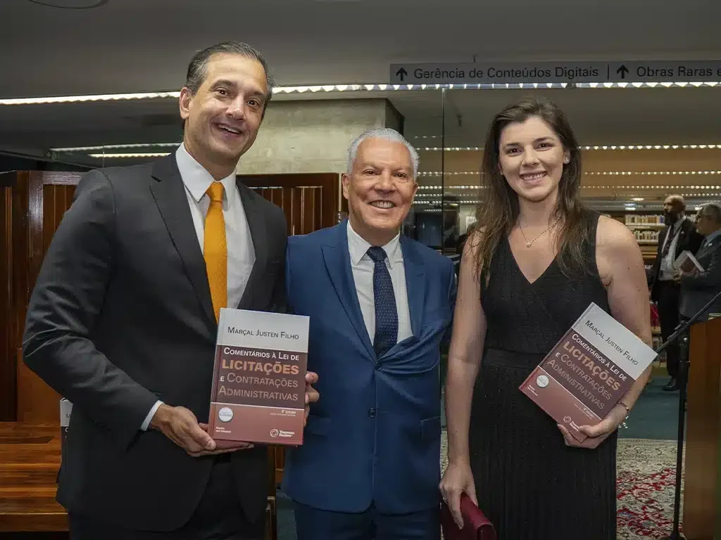 Lançamento da obra Comentários à Lei de Licitações e Contratações Administrativas - 3ª edição - no STF