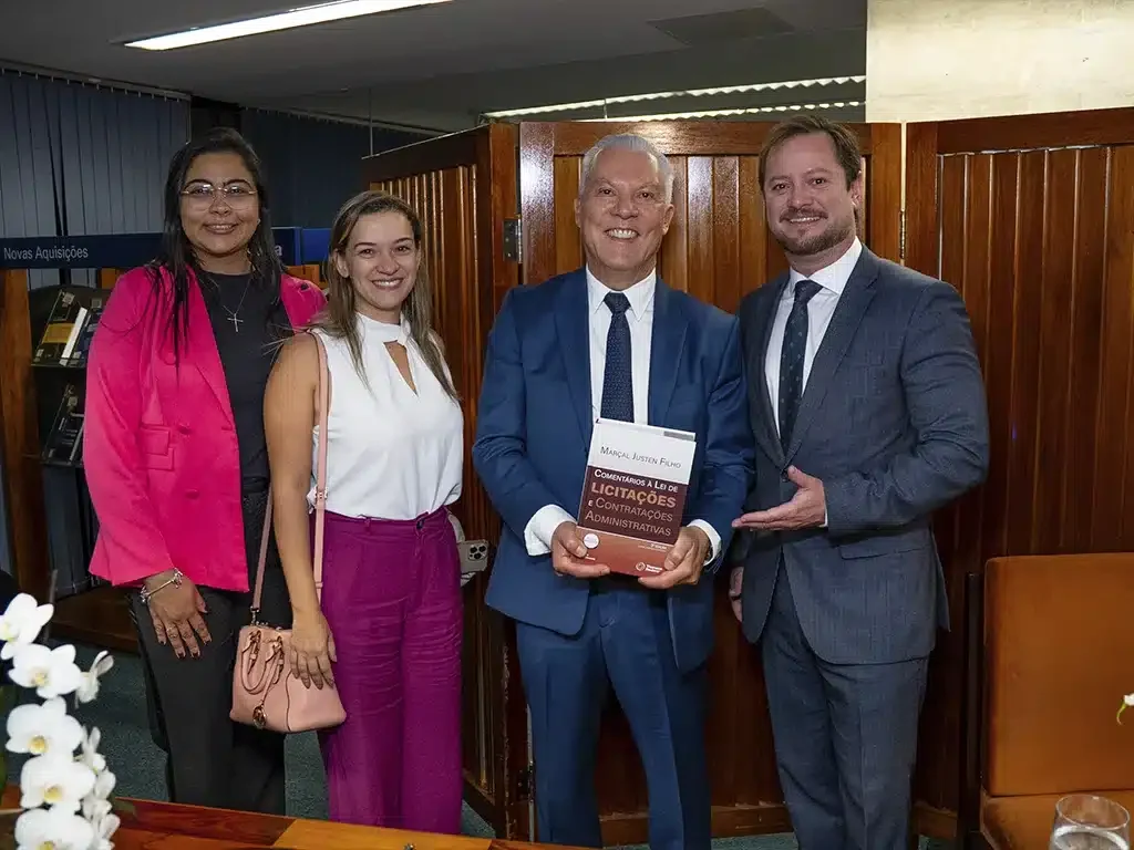 Lançamento da obra Comentários à Lei de Licitações e Contratações Administrativas - 3ª edição - no STF