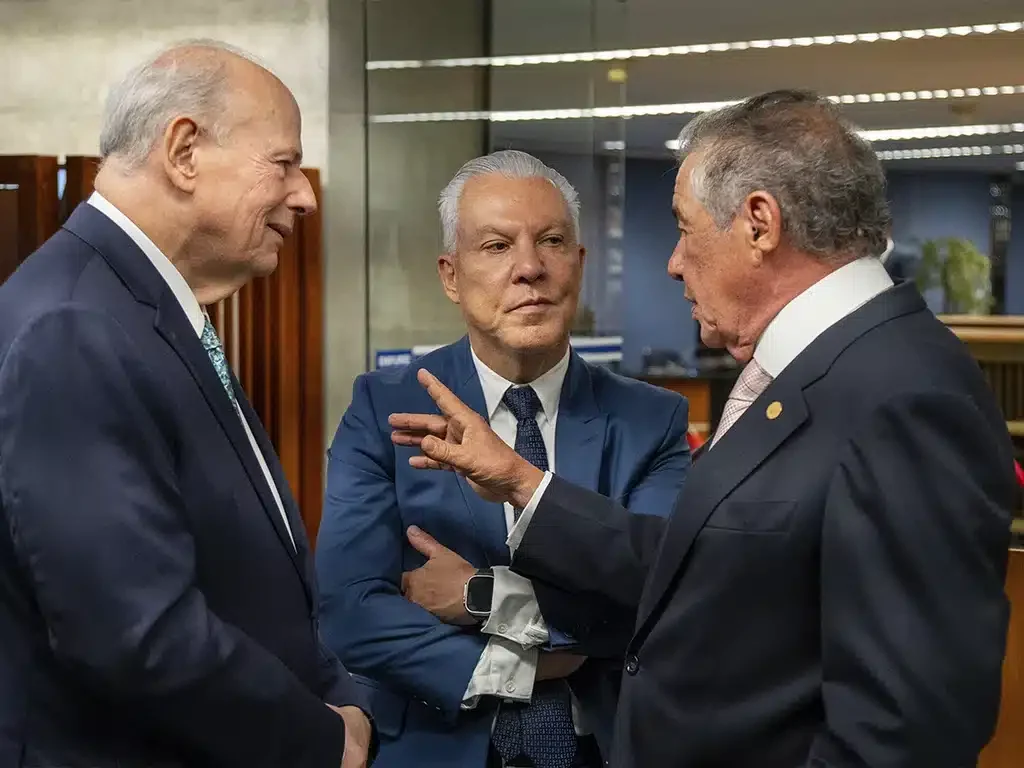 Lançamento da obra Comentários à Lei de Licitações e Contratações Administrativas - 3ª edição - no STF